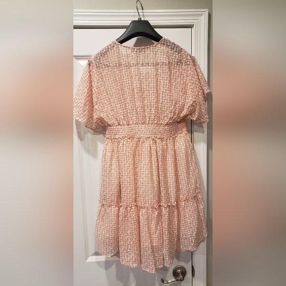 En Saison Dress - Picture 2 of 4